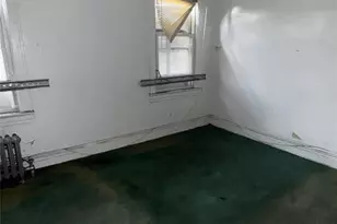 3019 Mickle Ave, Bronx, NY 10469 - Photo 11