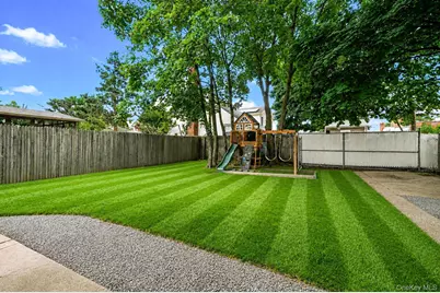 263 Valcour Avenue, Uniondale, NY 11553 - Photo 5