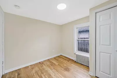 263 Valcour Avenue, Uniondale, NY 11553 - Photo 29