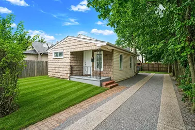 263 Valcour Avenue, Uniondale, NY 11553 - Photo 3