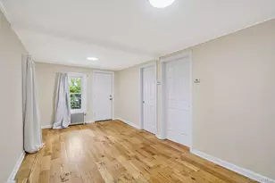 263 Valcour Ave, Uniondale, NY 11553 - Photo 21