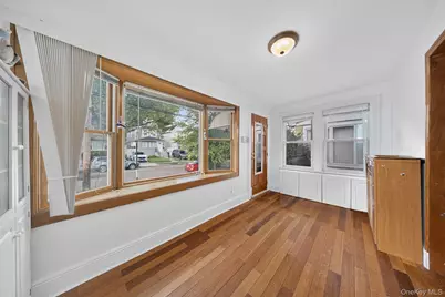 7129 Manse Street, Forest Hills, NY 11375 - Photo 3