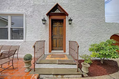 25 Longmeadow Road, Yonkers, NY 10704 - Photo 5