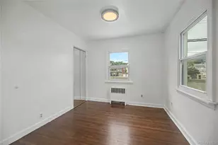 25 Longmeadow Rd, Yonkers, NY 10704 - Photo 27