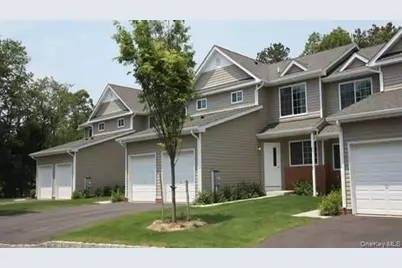 33 Stevens Place #33, Coram, NY 11727 - Photo 1