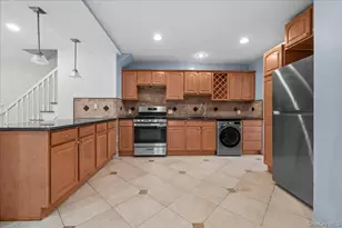 2351 Kingsland Ave, Bronx, NY 10469 - Photo 5