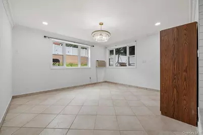 2351 Kingsland Avenue, Bronx, NY 10469 - Photo 17