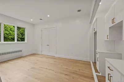31 Argo Lane, Monsey, NY 10977 - Photo 17