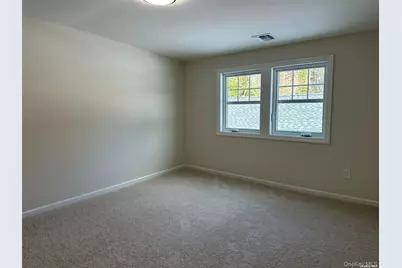 125 W Main Street, Kings Park, NY 11754 - Photo 15