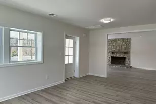 125 W Main St, Kings Park, NY 11754 - Photo 5
