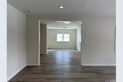 125 W Main Street, Kings Park, NY 11754 - Photo 7