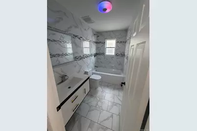 104-31 113th, Richmond Hill, NY 11419 - Photo 19