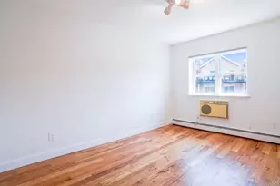 24 Pennyfield Ave, Bronx, NY 10465 - Photo 13