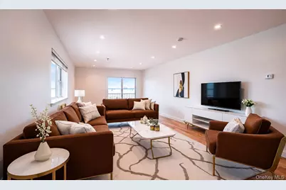 24 Pennyfield Avenue #2C, Bronx, NY 10465 - Photo 1