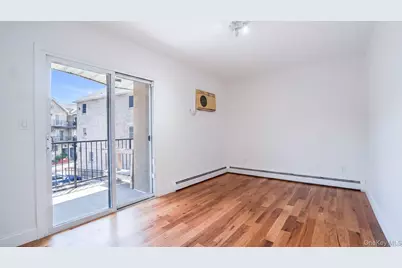 24 Pennyfield Avenue #2C, Bronx, NY 10465 - Photo 15