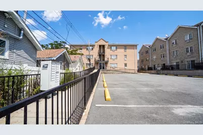 24 Pennyfield Avenue #2C, Bronx, NY 10465 - Photo 19