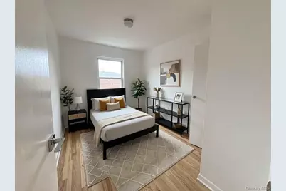 [Address not provided], Elmhurst, NY 11373 - Photo 5