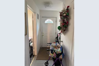 10749 160th Street, Jamaica, NY 11433 - Photo 9
