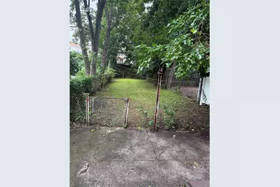 10749 160th Street, Jamaica, NY 11433 - Photo 3