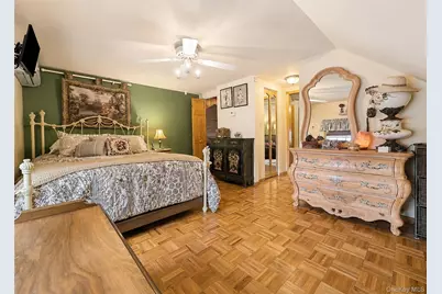823 5th Street, West Babylon, NY 11704 - Photo 15