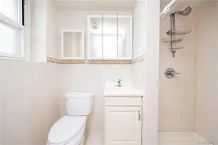 2118 E 26th St, Brooklyn, NY 11229 - Photo 25