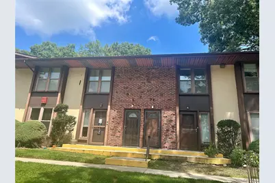 18 Cedar Court #18, Selden, NY 11784 - Photo 1