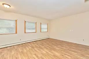 4 Brooktree Ct, Bohemia, NY 11716 - Photo 7