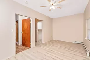 4 Brooktree Ct, Bohemia, NY 11716 - Photo 13