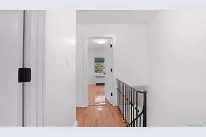 2539 Yates Avenue, Bronx, NY 10469 - Photo 13