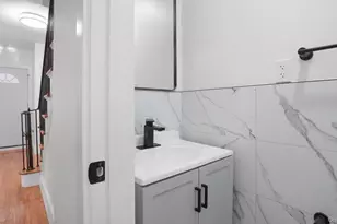 2539 Yates Ave, Bronx, NY 10469 - Photo 19