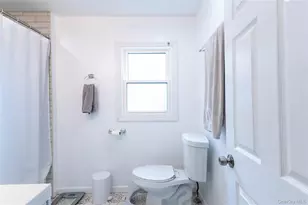 55 Henry St, Roosevelt, NY 11575 - Photo 7