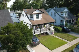 55 Henry St, Roosevelt, NY 11575 - Photo 3