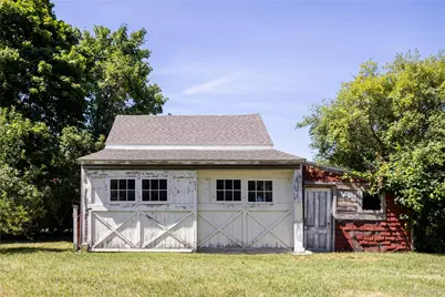 64 S Jamesport Avenue, South Jamesport, NY 11970 - Photo 23