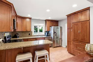 12 S Bay Ave, Amityville, NY 11701 - Photo 19