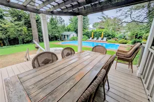 84 Oak St, Northport, NY 11768 - Photo 9