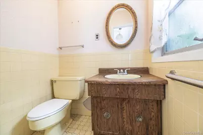 107 Cherry Street, Floral Park, NY 11001 - Photo 13