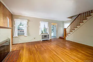 107 Cherry St, Floral Park, NY 11001 - Photo 5