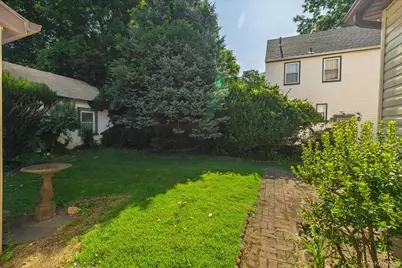 107 Cherry Street, Floral Park, NY 11001 - Photo 21