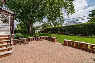 27 Ann Dr, Syosset, NY 11791 - Photo 5