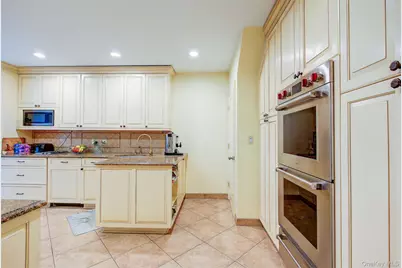 75-12 174th Street, Fresh Meadows, NY 11366 - Photo 11
