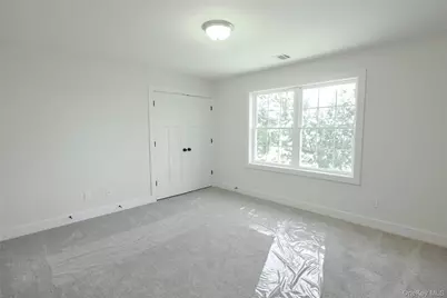 84 Frank Street, New Windsor, NY 12553 - Photo 17