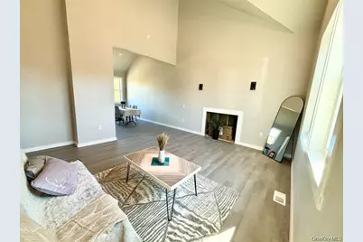 125 Lynbrook Drive, Mastic Beach, NY 11951 - Photo 7
