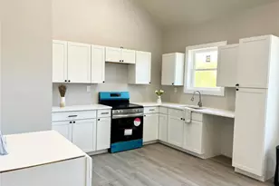125 Lynbrook Dr, Mastic Beach, NY 11951 - Photo 9