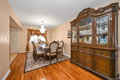 253-27 147th Avenue, Rosedale, NY 11422 - Photo 5