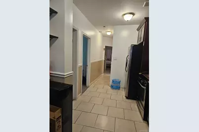 688 E 230th Street, Bronx, NY 10466 - Photo 11
