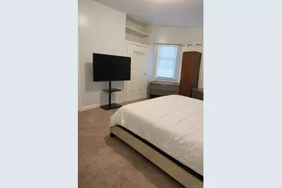 688 E 230th Street, Bronx, NY 10466 - Photo 13