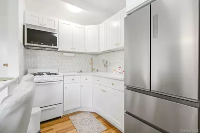 84-50 169th Street #315, Jamaica, NY 11432 - Photo 15