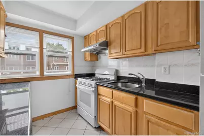 150-16 78th Avenue, Flushing, NY 11367 - Photo 5