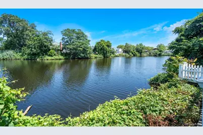 676 Derby Avenue, Woodmere, NY 11598 - Photo 17