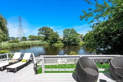 676 Derby Avenue, Woodmere, NY 11598 - Photo 19